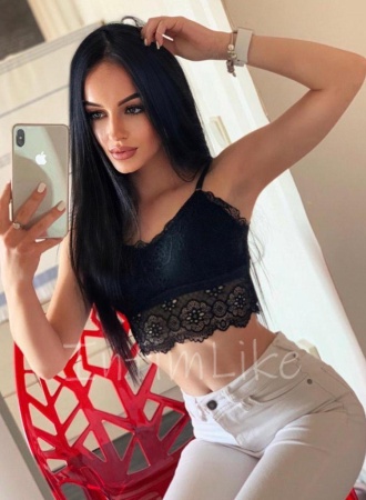 Стриптизерша Арчи №7200, 20 лет